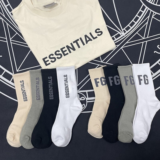 Unisex Essentials Socks Four Seasons General Fashion Essentials Sports Socks Breathable Antibacterial Sweat Absorbing Socks